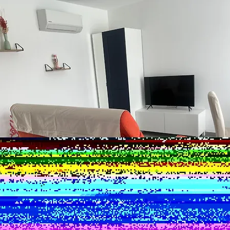 Chrisaline, Spacieuse Et Climatisee, 5 Chambres, Piscine Privee Lägenhet