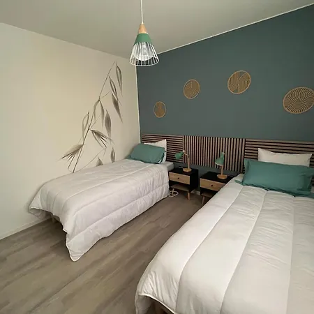 Apartment Chrisaline, Spacieuse, 5 Chambres, Piscine Chauffee Moliets-et-Maa