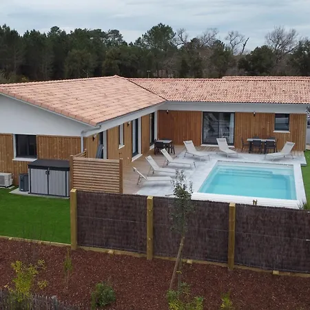 Chrisaline, Spacieuse, 5 Chambres, Piscine Chauffee Apartment Moliets-et-Maa