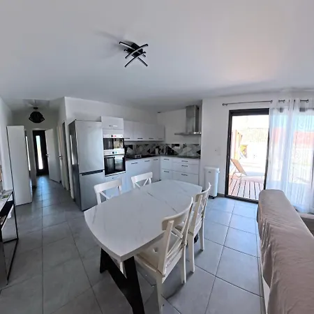 Chrisaline, Spacieuse Et Climatisee, 5 Chambres, Piscine Privee Apartment Moliets-et-Maa