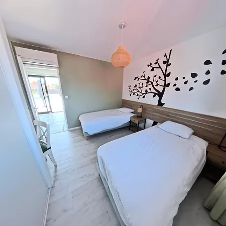 Chrisaline, Spacieuse Et Climatisee, 5 Chambres, Piscine Privee Apartment Moliets-et-Maa